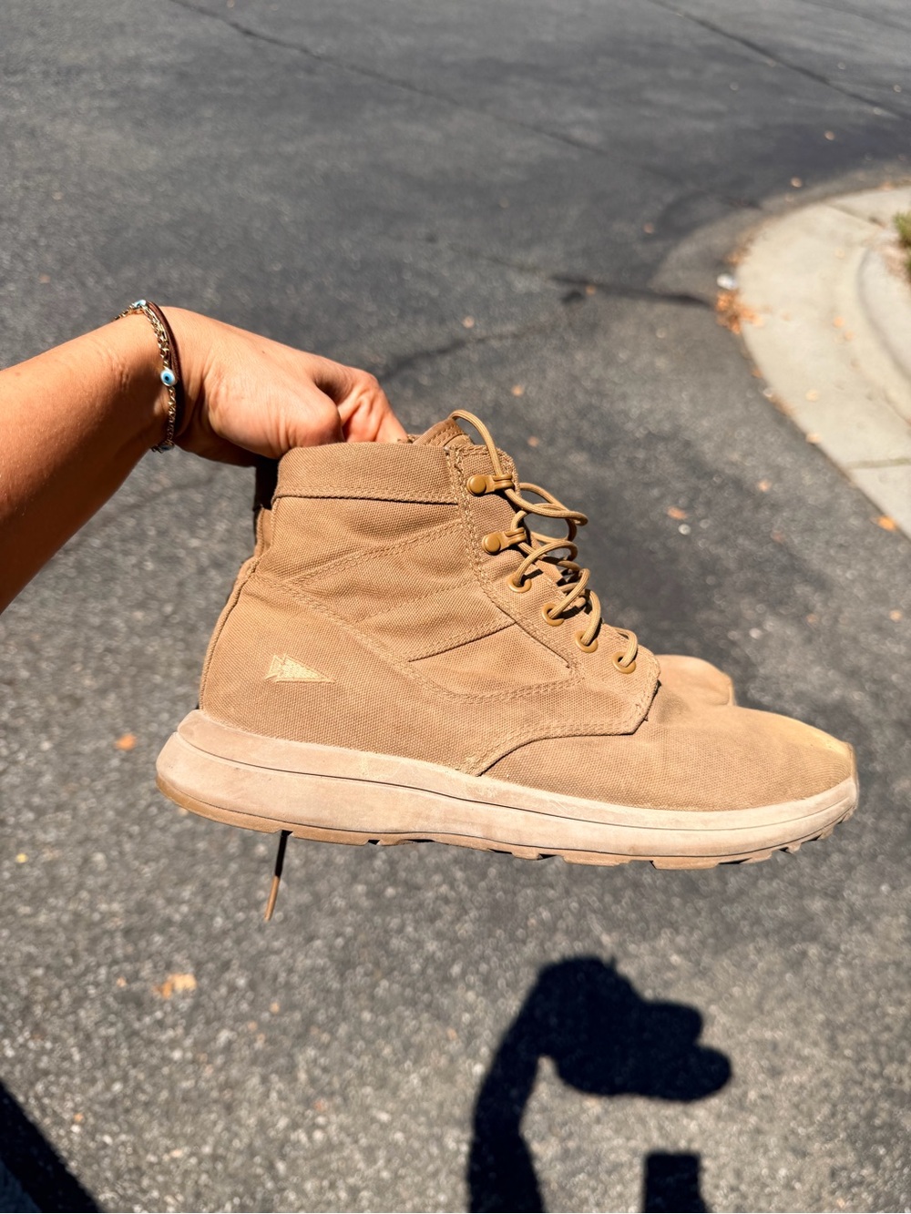Women’s Go Ruck boots size 9
